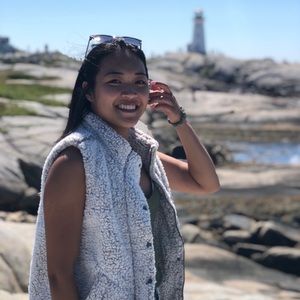 Meet your Posher, Sabrina